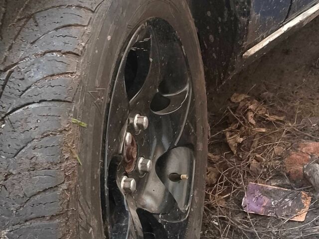 Синий Рено 9, объемом двигателя 1.4 л и пробегом 777 тыс. км за 710 $, фото 4 на Automoto.ua