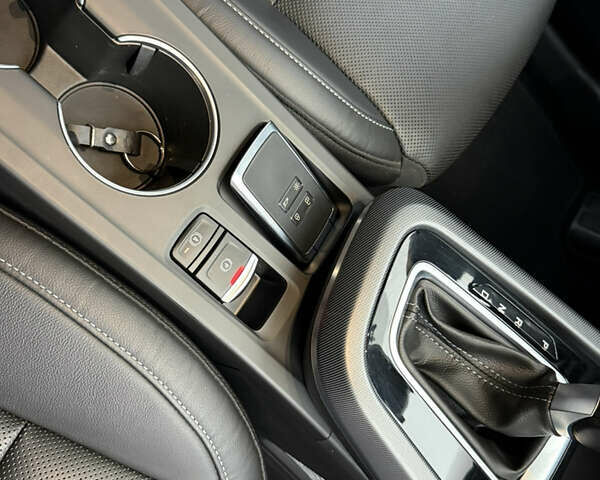 Белый Рено Arkana, объемом двигателя 1.33 л и пробегом 50 тыс. км за 15750 $, фото 27 на Automoto.ua