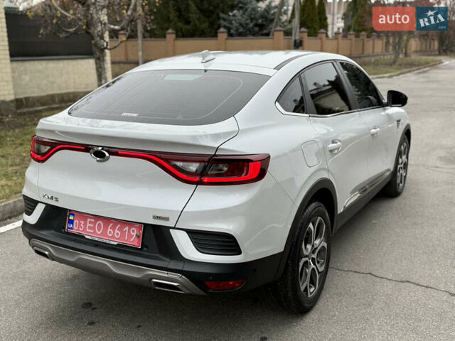 Белый Рено Arkana, объемом двигателя 1.33 л и пробегом 50 тыс. км за 15750 $, фото 6 на Automoto.ua
