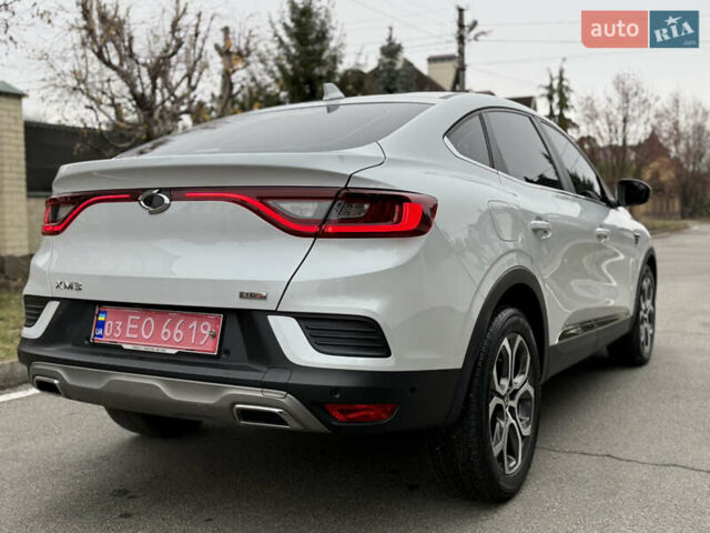 Белый Рено Arkana, объемом двигателя 1.33 л и пробегом 50 тыс. км за 15750 $, фото 5 на Automoto.ua