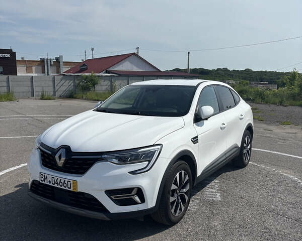 Белый Рено Arkana, объемом двигателя 1.6 л и пробегом 220 тыс. км за 19999 $, фото 2 на Automoto.ua
