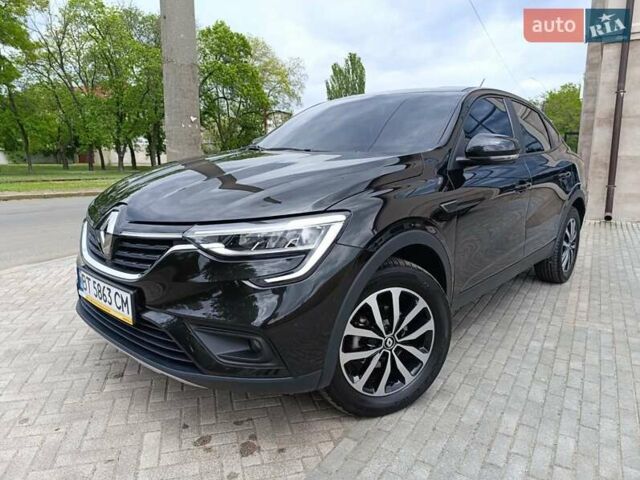 Чорний Рено Arkana, об'ємом двигуна 1.6 л та пробігом 13 тис. км за 19200 $, фото 2 на Automoto.ua