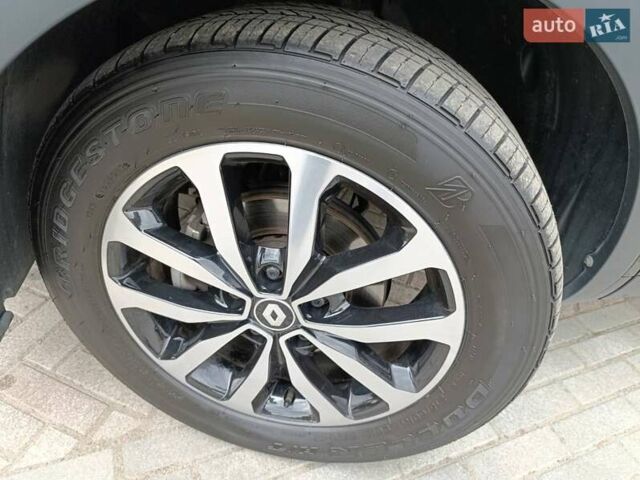 Чорний Рено Arkana, об'ємом двигуна 1.6 л та пробігом 13 тис. км за 19200 $, фото 70 на Automoto.ua