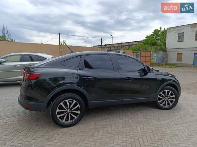 Чорний Рено Arkana, об'ємом двигуна 1.6 л та пробігом 13 тис. км за 19200 $, фото 12 на Automoto.ua