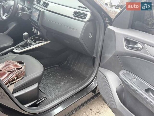 Чорний Рено Arkana, об'ємом двигуна 1.6 л та пробігом 74 тис. км за 16500 $, фото 8 на Automoto.ua