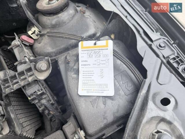 Чорний Рено Arkana, об'ємом двигуна 1.6 л та пробігом 74 тис. км за 16500 $, фото 1 на Automoto.ua