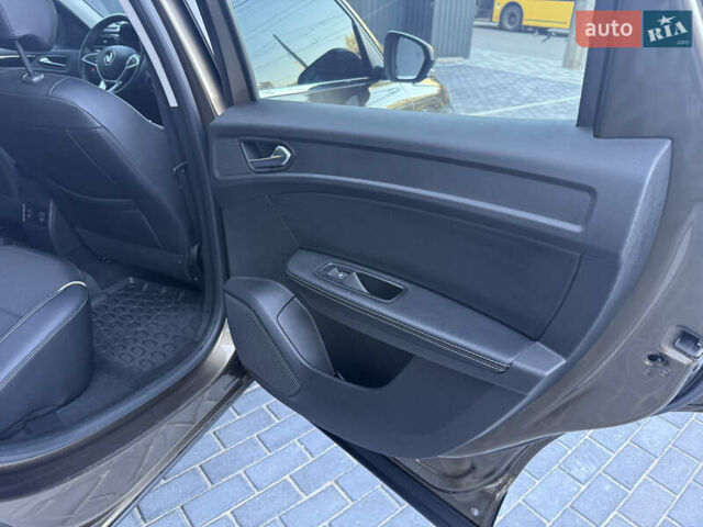 Коричневый Рено Arkana, объемом двигателя 1.33 л и пробегом 117 тыс. км за 16700 $, фото 30 на Automoto.ua