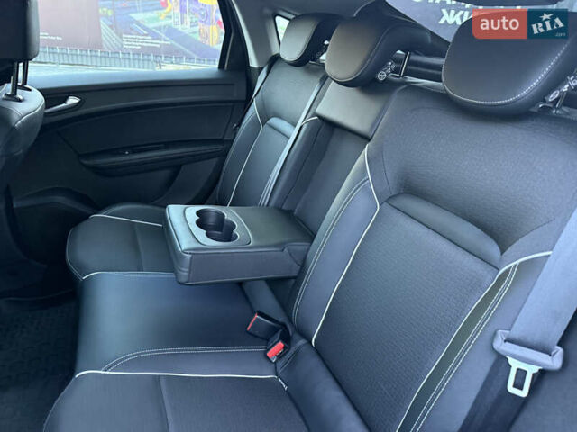 Коричневый Рено Arkana, объемом двигателя 1.33 л и пробегом 117 тыс. км за 16700 $, фото 41 на Automoto.ua