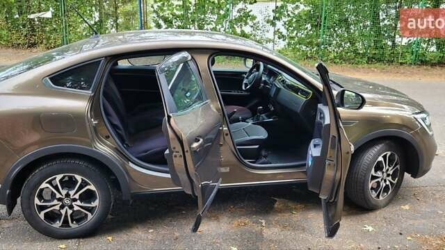 Коричневий Рено Arkana, об'ємом двигуна 1.33 л та пробігом 45 тис. км за 18000 $, фото 9 на Automoto.ua