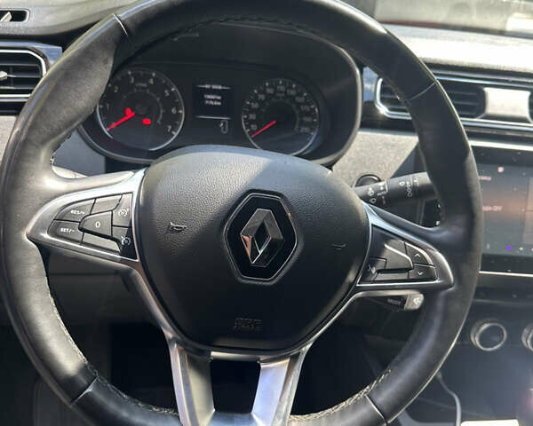 Рено Arkana, об'ємом двигуна 1.33 л та пробігом 142 тис. км за 14200 $, фото 4 на Automoto.ua