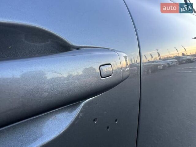 Сірий Рено Arkana, об'ємом двигуна 1.6 л та пробігом 59 тис. км за 15781 $, фото 10 на Automoto.ua