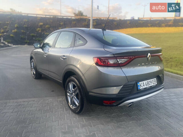 Серый Рено Arkana, объемом двигателя 1.6 л и пробегом 70 тыс. км за 16500 $, фото 5 на Automoto.ua