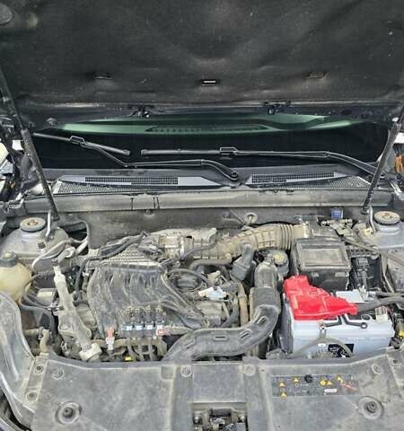 Серый Рено Arkana, объемом двигателя 1.6 л и пробегом 64 тыс. км за 17500 $, фото 25 на Automoto.ua