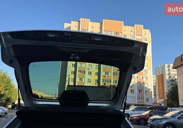 Серый Рено Arkana, объемом двигателя 1.6 л и пробегом 105 тыс. км за 18500 $, фото 20 на Automoto.ua