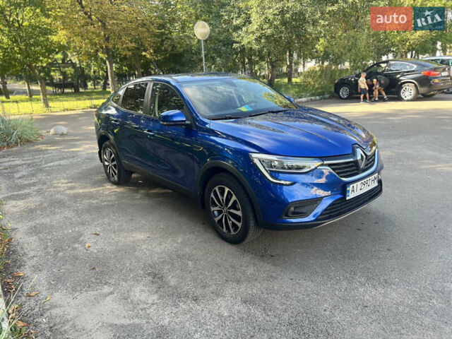 Синий Рено Arkana, объемом двигателя 1.6 л и пробегом 34 тыс. км за 17800 $, фото 1 на Automoto.ua