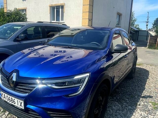 Синий Рено Arkana, объемом двигателя 1.6 л и пробегом 80 тыс. км за 15500 $, фото 1 на Automoto.ua