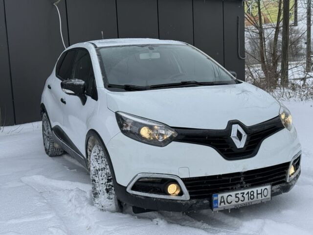 Белый Рено Каптур, объемом двигателя 1.5 л и пробегом 219 тыс. км за 9300 $, фото 4 на Automoto.ua