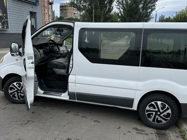Белый Рено Каптур, объемом двигателя 2 л и пробегом 311 тыс. км за 9000 $, фото 7 на Automoto.ua