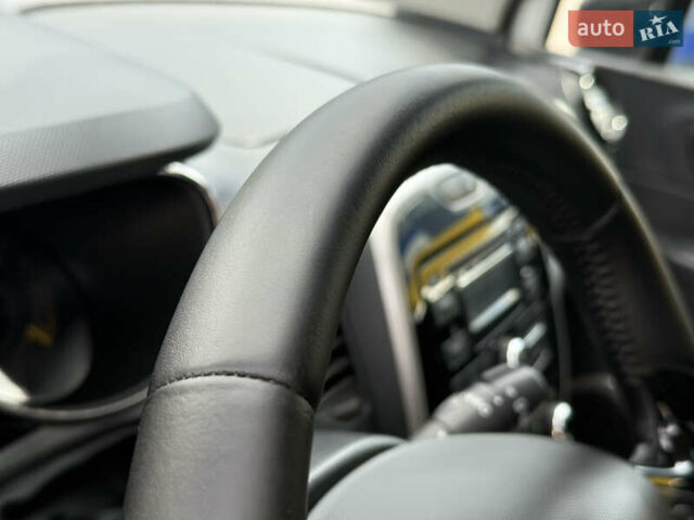 Білий Рено Каптур, об'ємом двигуна 1.5 л та пробігом 220 тис. км за 11950 $, фото 16 на Automoto.ua