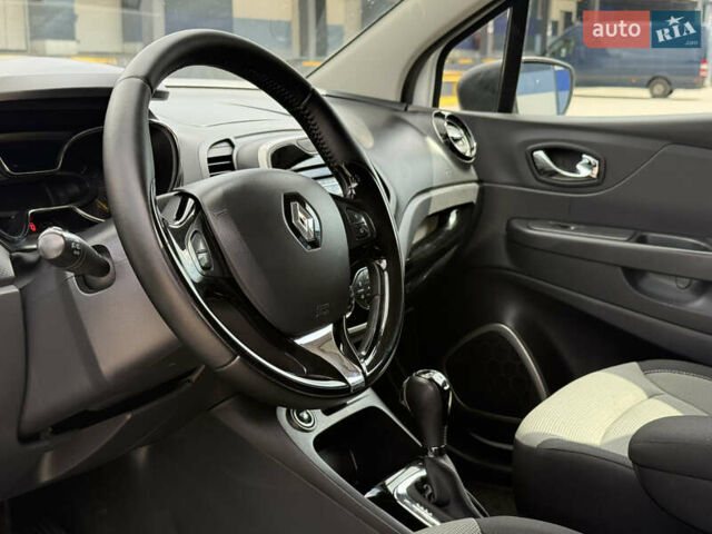 Білий Рено Каптур, об'ємом двигуна 1.5 л та пробігом 220 тис. км за 11950 $, фото 15 на Automoto.ua