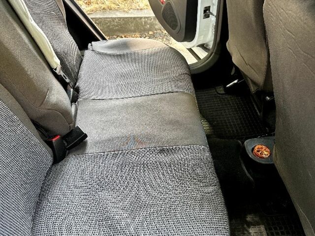 Білий Рено Каптур, об'ємом двигуна 1.5 л та пробігом 220 тис. км за 11200 $, фото 10 на Automoto.ua