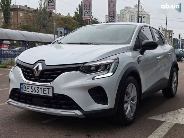 Білий Рено Каптур, об'ємом двигуна 1.3 л та пробігом 68 тис. км за 17900 $, фото 2 на Automoto.ua