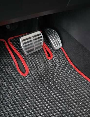 Білий Рено Каптур, об'ємом двигуна 1.33 л та пробігом 43 тис. км за 18500 $, фото 11 на Automoto.ua