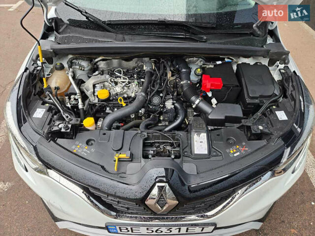 Рено Каптур 2021 в Киеве на Automoto.ua Белый Рено Каптур, объемом двигателя 1.33 л и пробегом 68 тыс. км за 17900 $, фото 27 на Automoto.ua