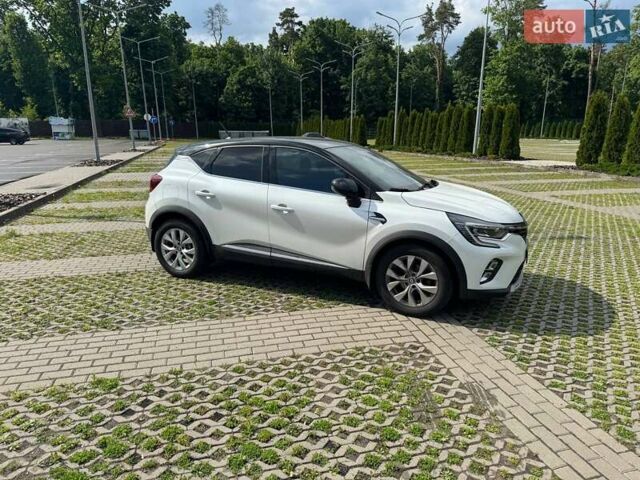 Белый Рено Каптур, объемом двигателя 1.33 л и пробегом 29 тыс. км за 19000 $, фото 3 на Automoto.ua