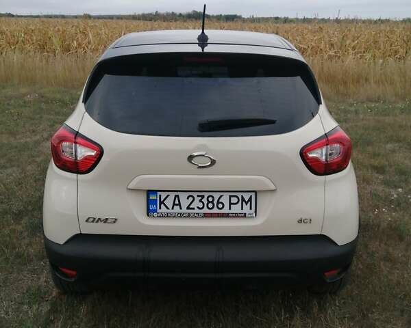 Бежевый Рено Каптур, объемом двигателя 1.46 л и пробегом 126 тыс. км за 11000 $, фото 4 на Automoto.ua