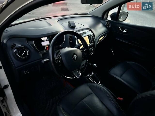 Бежевий Рено Каптур, об'ємом двигуна 1.2 л та пробігом 72 тис. км за 13800 $, фото 8 на Automoto.ua