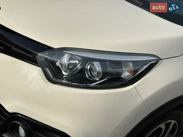 Бежевый Рено Каптур, объемом двигателя 1.46 л и пробегом 100 тыс. км за 13200 $, фото 19 на Automoto.ua