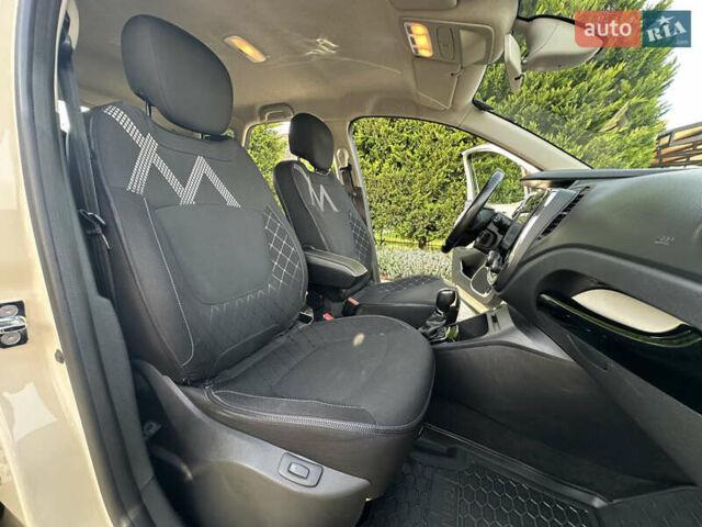 Бежевый Рено Каптур, объемом двигателя 1.46 л и пробегом 100 тыс. км за 13200 $, фото 32 на Automoto.ua