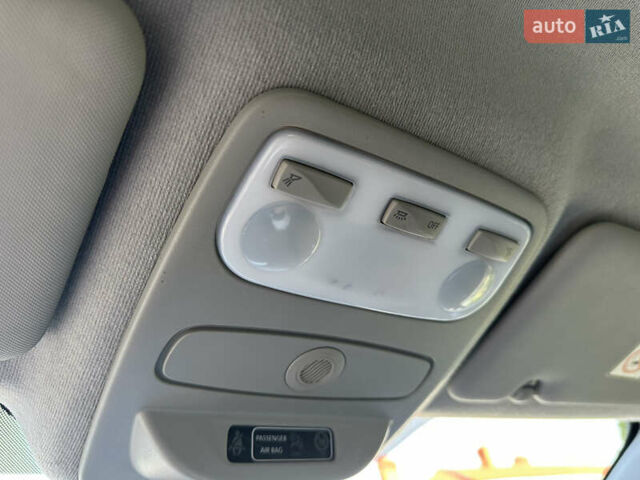 Бежевый Рено Каптур, объемом двигателя 1.46 л и пробегом 100 тыс. км за 13200 $, фото 52 на Automoto.ua