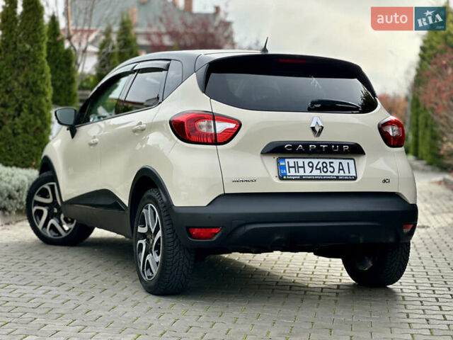 Бежевый Рено Каптур, объемом двигателя 1.46 л и пробегом 100 тыс. км за 13200 $, фото 3 на Automoto.ua