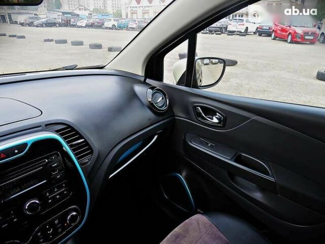 Черный Рено Каптур, объемом двигателя 1.2 л и пробегом 122 тыс. км за 12500 $, фото 13 на Automoto.ua