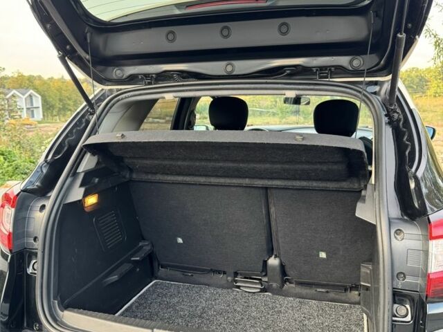 Рено Каптур 2014 в Тернополе на Automoto.ua Черный Рено Каптур, объемом двигателя 1.5 л и пробегом 188 тыс. км за 11900 $, фото 13 на Automoto.ua