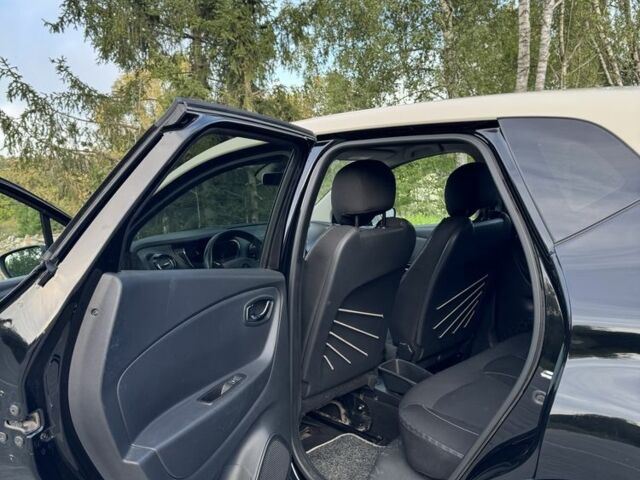 Рено Каптур 2014 в Тернополе на Automoto.ua Черный Рено Каптур, объемом двигателя 1.5 л и пробегом 188 тыс. км за 11900 $, фото 9 на Automoto.ua