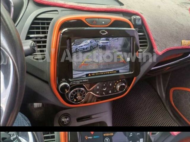 Чорний Рено Каптур, об'ємом двигуна 0 л та пробігом 106 тис. км за 7200 $, фото 5 на Automoto.ua