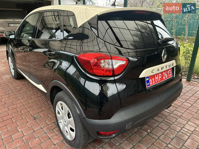 Чорний Рено Каптур, об'ємом двигуна 1.2 л та пробігом 133 тис. км за 9999 $, фото 2 на Automoto.ua