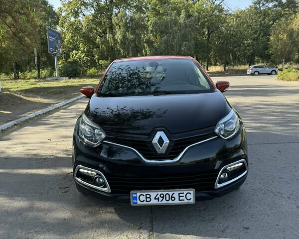 Черный Рено Каптур, объемом двигателя 1.5 л и пробегом 114 тыс. км за 10000 $, фото 3 на Automoto.ua