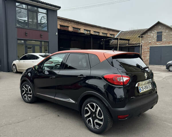 Черный Рено Каптур, объемом двигателя 1.5 л и пробегом 117 тыс. км за 10700 $, фото 2 на Automoto.ua