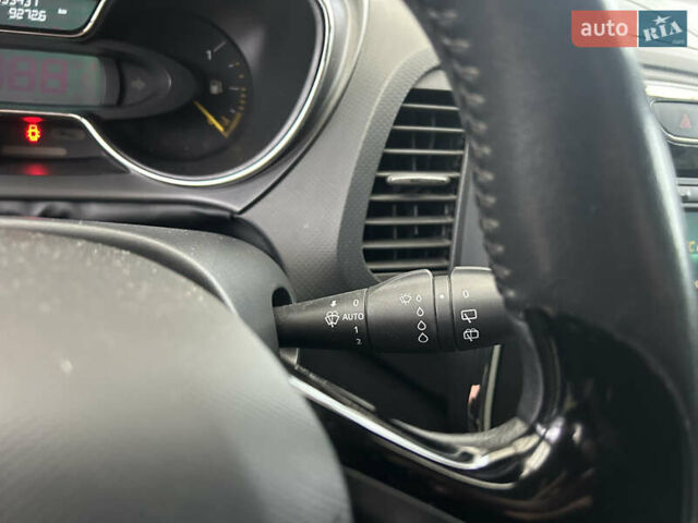 Чорний Рено Каптур, об'ємом двигуна 1.2 л та пробігом 133 тис. км за 9999 $, фото 20 на Automoto.ua