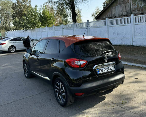 Черный Рено Каптур, объемом двигателя 1.5 л и пробегом 114 тыс. км за 10000 $, фото 7 на Automoto.ua