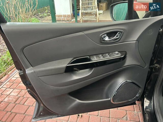 Чорний Рено Каптур, об'ємом двигуна 1.2 л та пробігом 133 тис. км за 9999 $, фото 24 на Automoto.ua