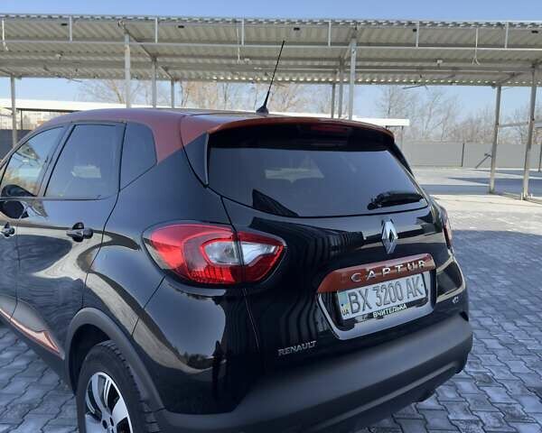 Черный Рено Каптур, объемом двигателя 1.5 л и пробегом 96 тыс. км за 13699 $, фото 9 на Automoto.ua