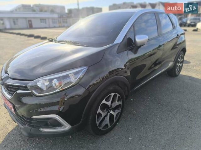 Чорний Рено Каптур, об'ємом двигуна 1.5 л та пробігом 127 тис. км за 12700 $, фото 1 на Automoto.ua