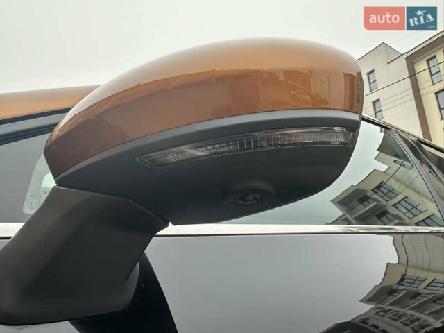 Черный Рено Каптур, объемом двигателя 1.6 л и пробегом 14 тыс. км за 19999 $, фото 16 на Automoto.ua