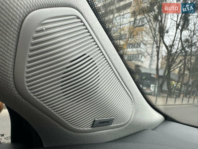 Черный Рено Каптур, объемом двигателя 1.6 л и пробегом 14 тыс. км за 19999 $, фото 46 на Automoto.ua