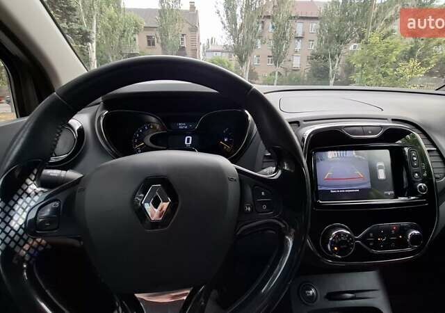 Коричневый Рено Каптур, объемом двигателя 0.9 л и пробегом 119 тыс. км за 8600 $, фото 16 на Automoto.ua